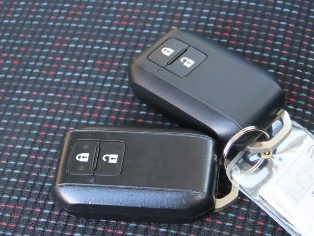 スペーシア（スズキ）の車両写真