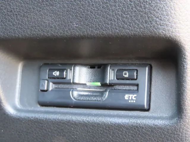 スペーシア（スズキ）の車両写真