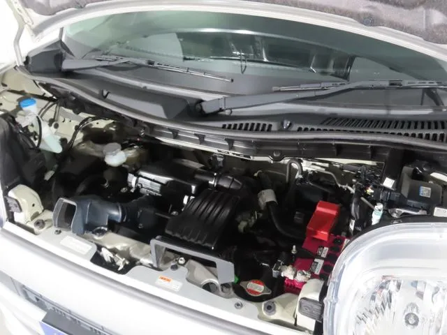 スペーシア（スズキ）の車両写真