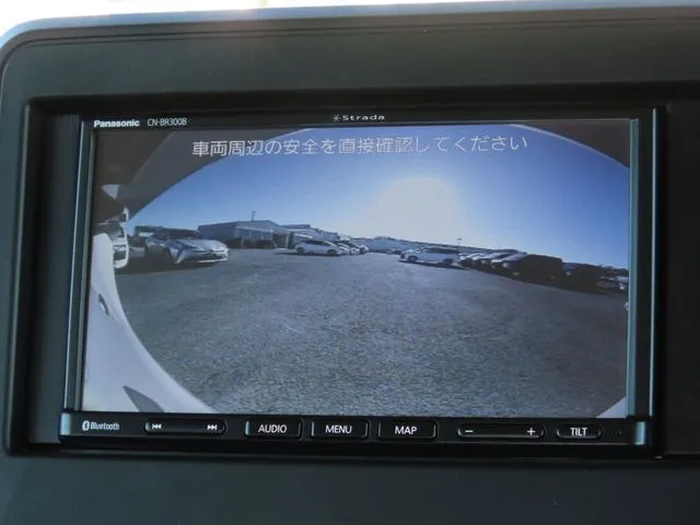 スペーシア（スズキ）の車両写真