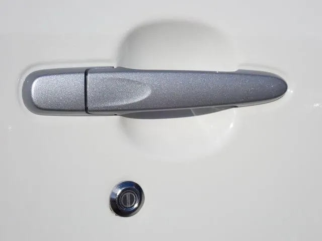 ムーヴ（ダイハツ）の車両写真