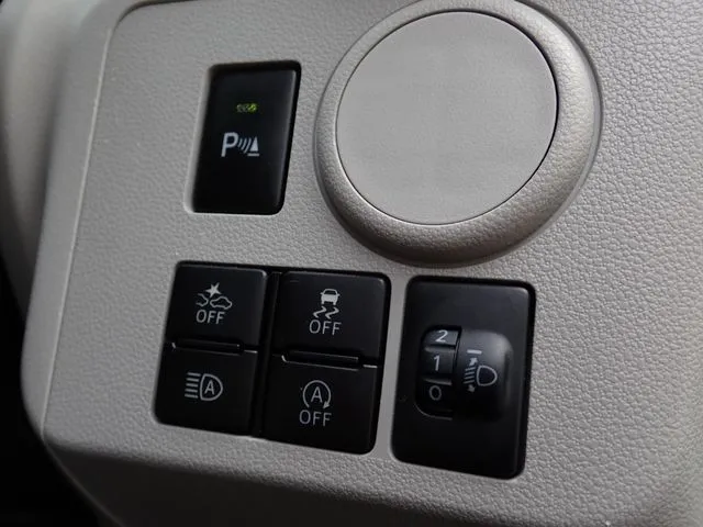 ダイハツ　ミラ　イース