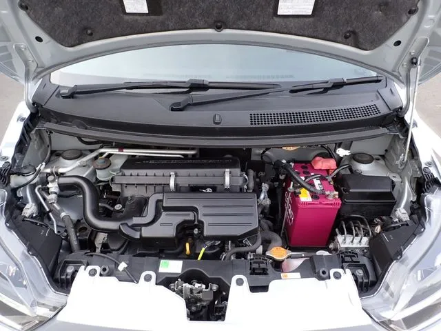 ダイハツ　ミラ　イース