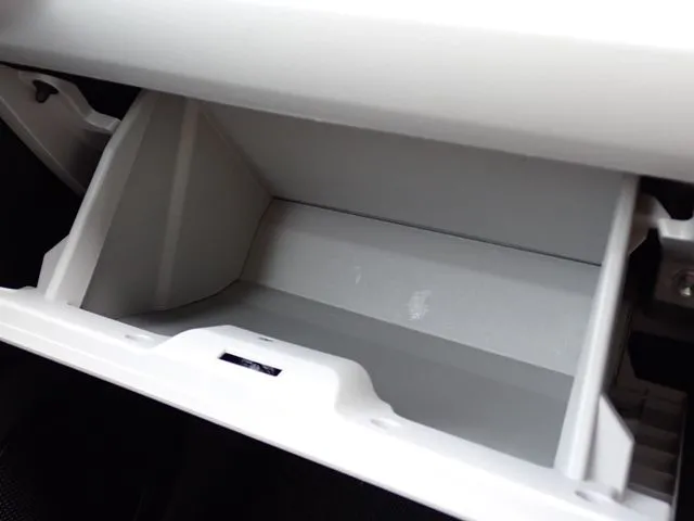 ダイハツ　ミラ　イース