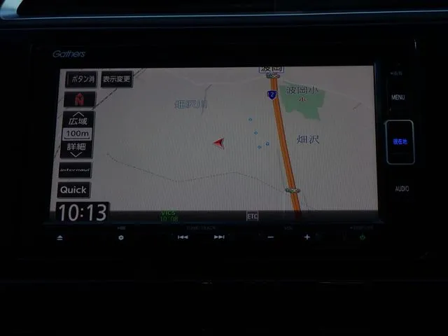 ホンダ　シャトル　ハイブリッド　４ＷＤ