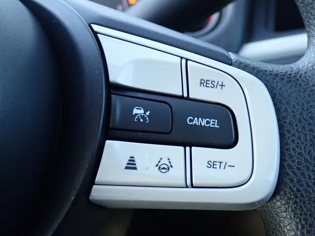 フィット e:HEV 4WD(ホンダ)の車両写真