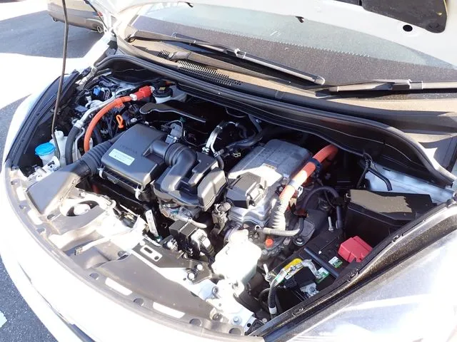 フィット e:HEV 4WD(ホンダ)の車両写真