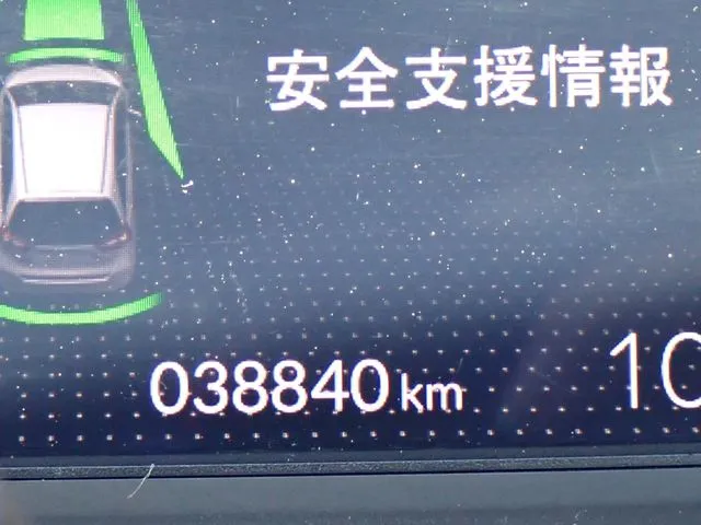 フィット e:HEV 4WD(ホンダ)の車両写真