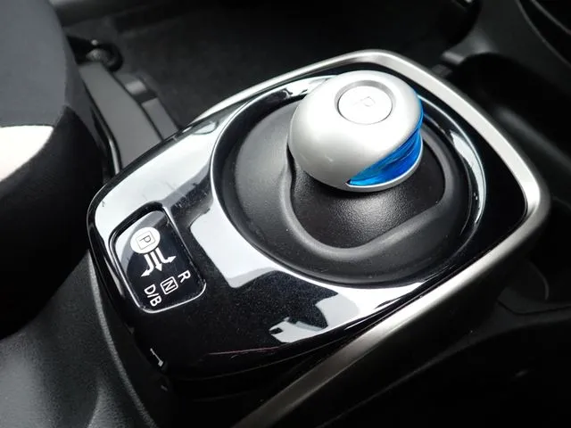 ノート（ニッサン）の車両写真