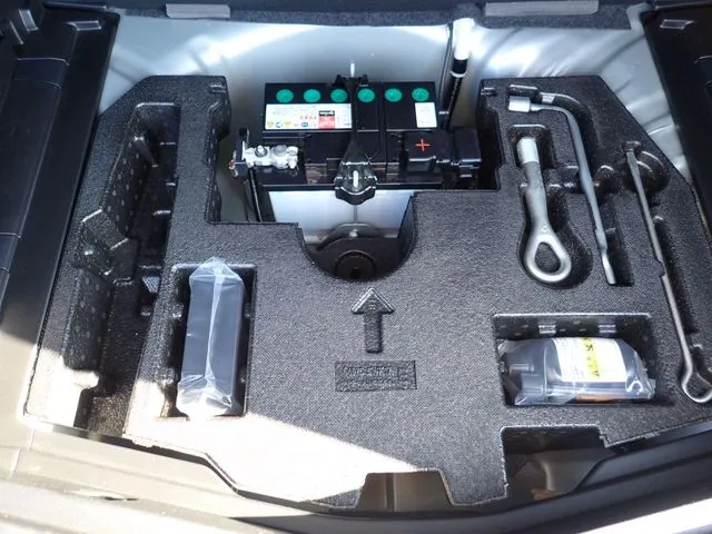 ノート（ニッサン）の車両写真