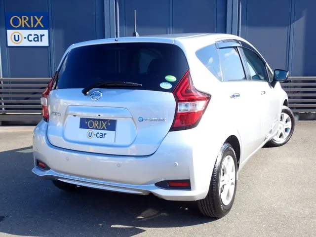 ノート（ニッサン）の車両写真