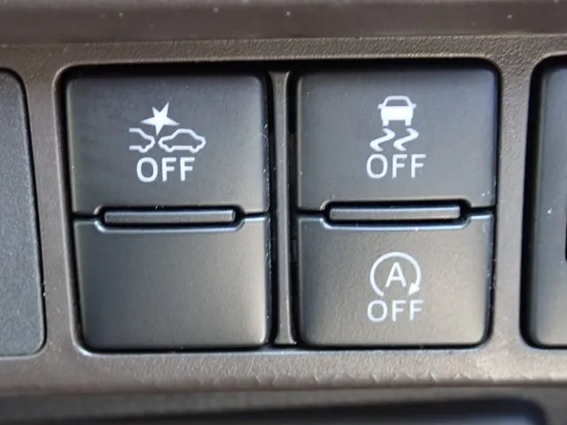 トール（ダイハツ）の車両写真