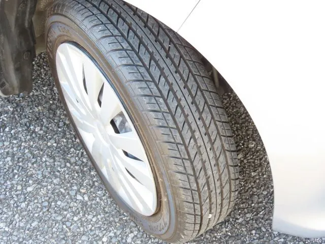 ムーヴ（ダイハツ）の車両写真