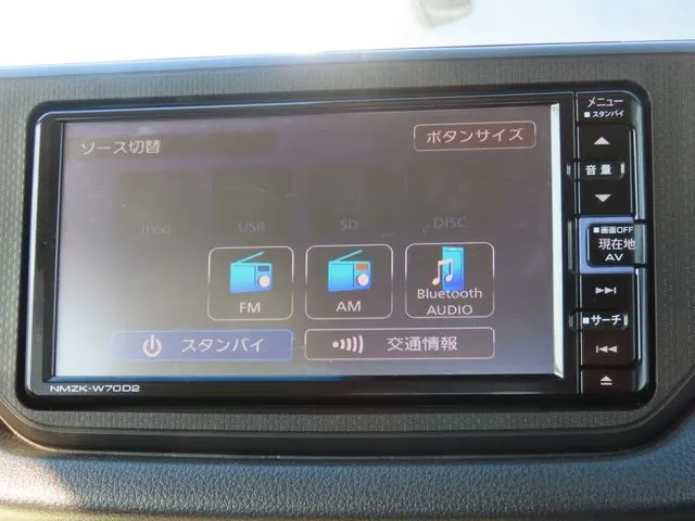 ムーヴ（ダイハツ）の車両写真