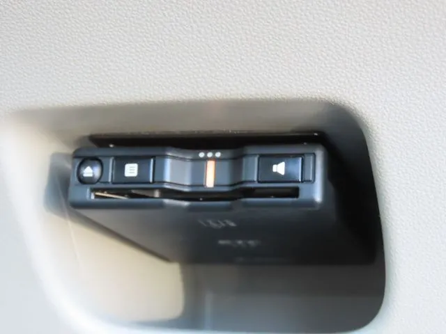 ムーヴ（ダイハツ）の車両写真