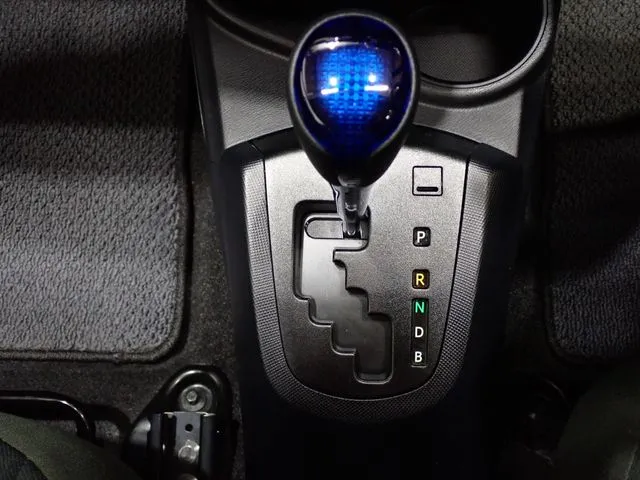 トヨタ　アクア