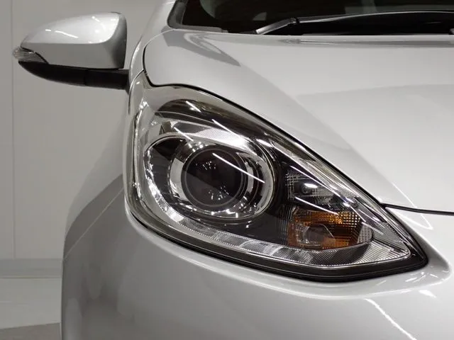 トヨタ　アクア