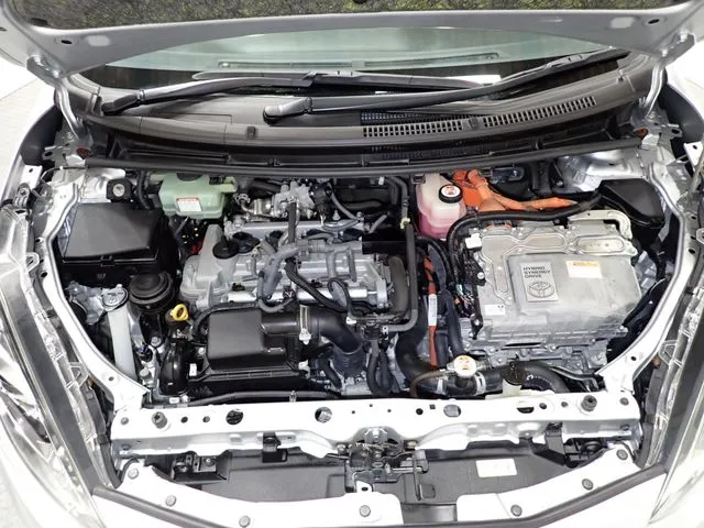 トヨタ　カローラアクシオ