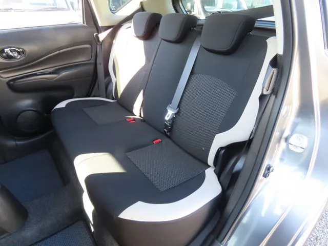 ノート（ニッサン）の車両写真