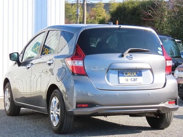 ノート（ニッサン）の車両写真