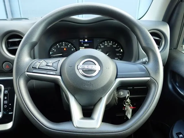 ＮＶ３５０キャラバン（ニッサン）の車両写真