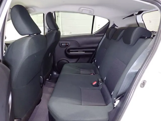 トヨタ　アクア