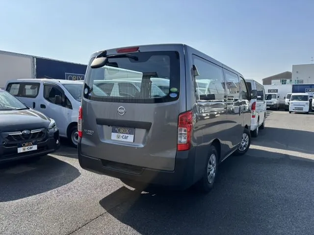 ＮＶ３５０キャラバン　１．２ｔ（ニッサン）の車両写真