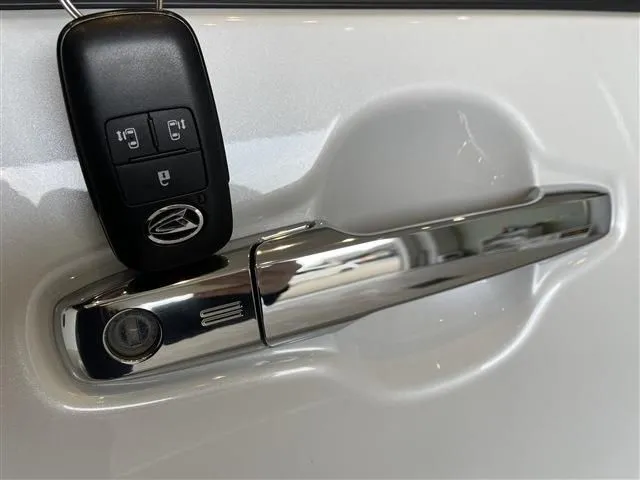 ダイハツ　タント　カスタム