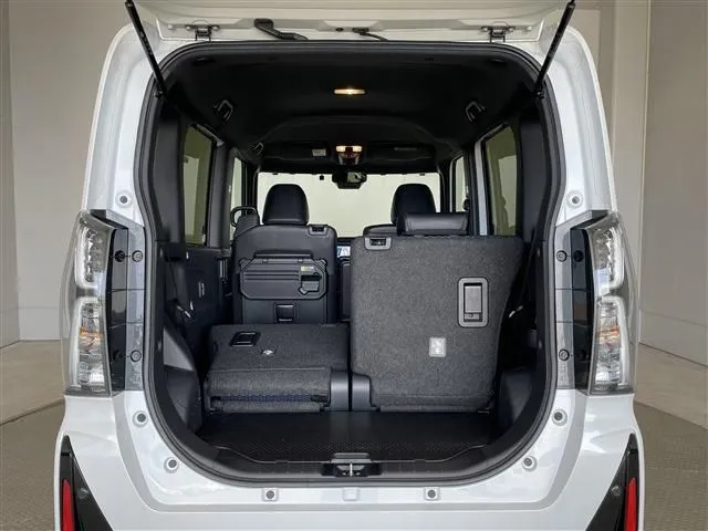 ダイハツ　タント　カスタム