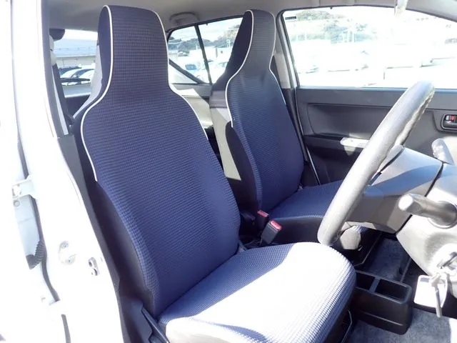 アルト（スズキ）の車両写真