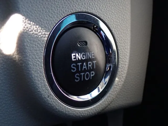 ムーヴ（ダイハツ）の車両写真