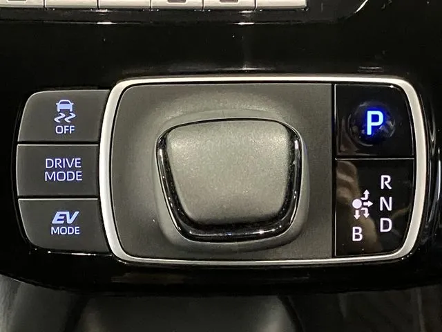 アクア（トヨタ）の車両写真