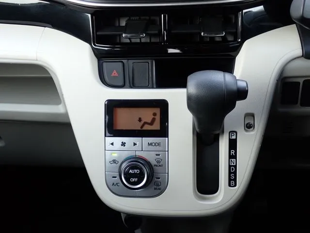 ダイハツ　ムーヴ