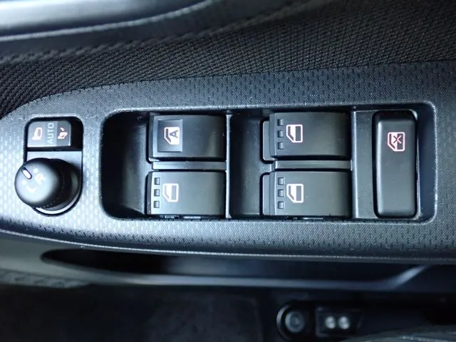 ダイハツ　ムーヴ