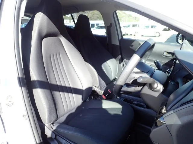 トヨタ　アクア