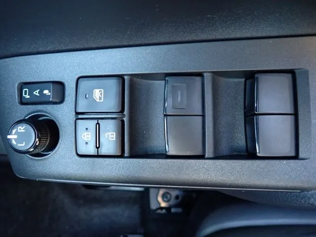 トヨタ　アクア