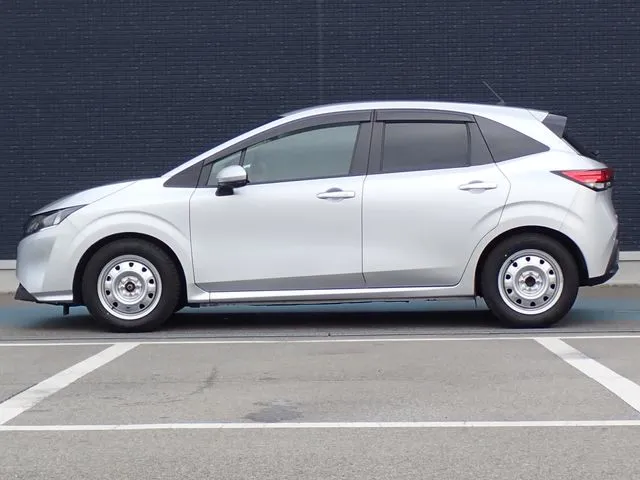 ノート（ニッサン）の車両写真