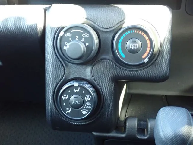 トヨタ　サクシードバン　２ＷＤ