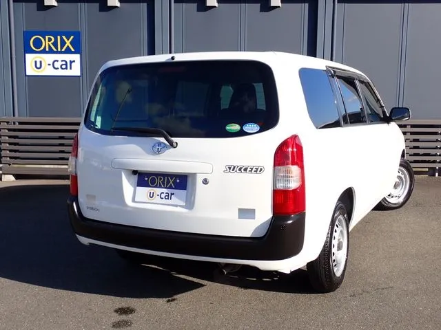 トヨタ　サクシードバン　２ＷＤ