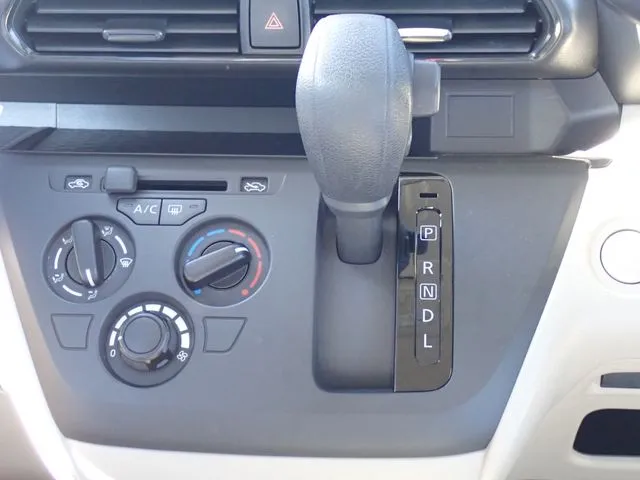 ルークス(ニッサン)の車両写真