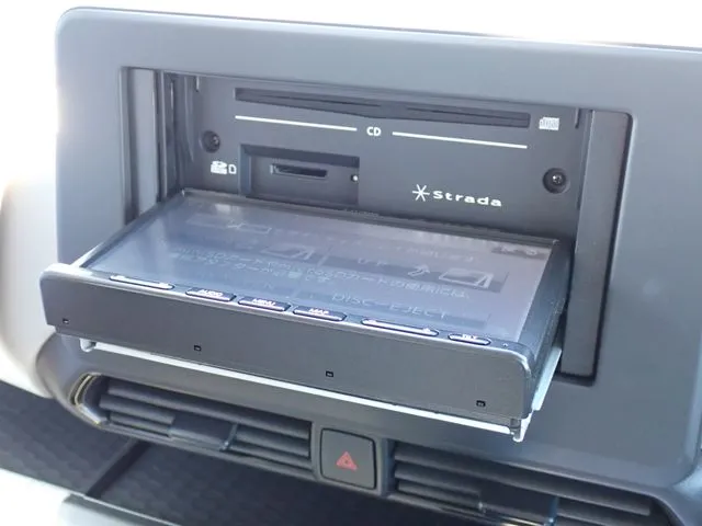 ルークス(ニッサン)の車両写真