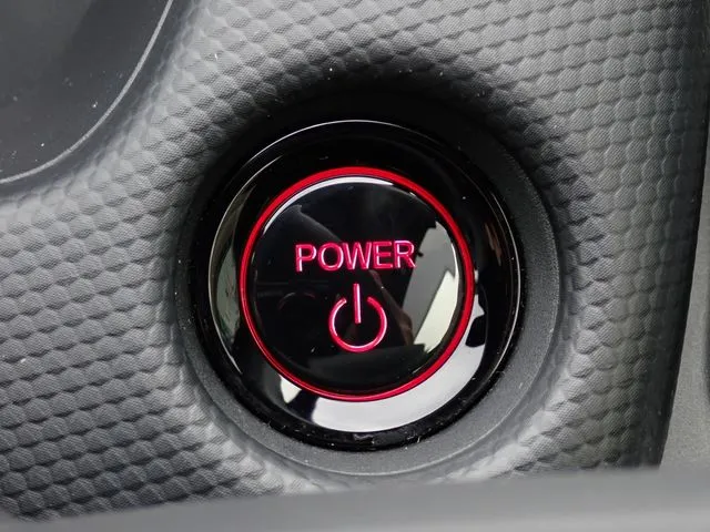 ホンダ フィット e:HEV