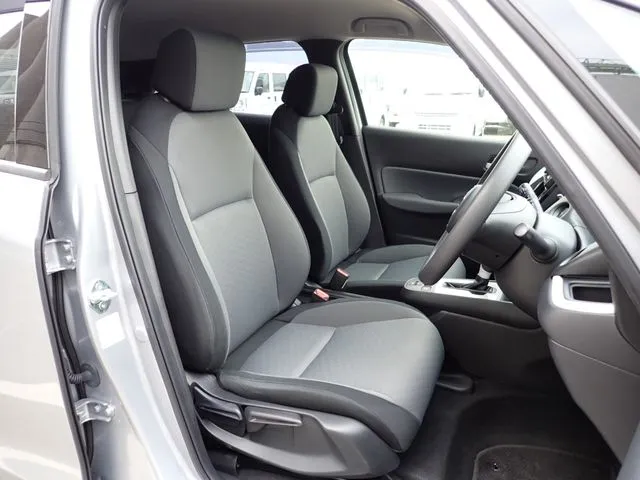 ホンダ フィット e:HEV