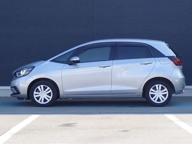 ホンダ フィット e:HEV