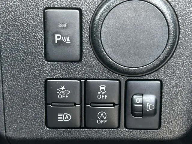 ミラ イース(ダイハツ)の車両写真