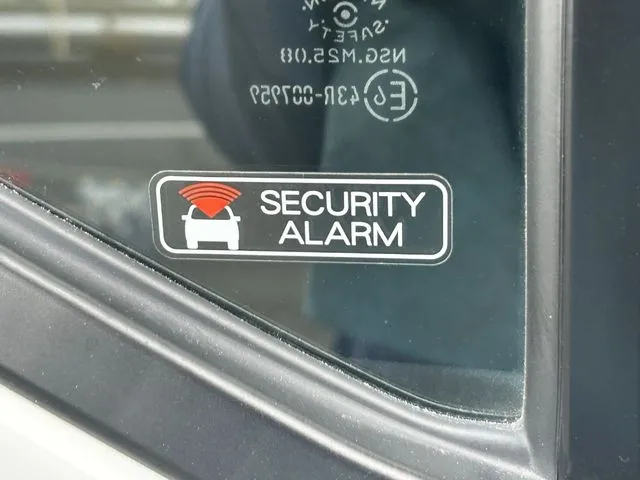 ミラ イース(ダイハツ)の車両写真