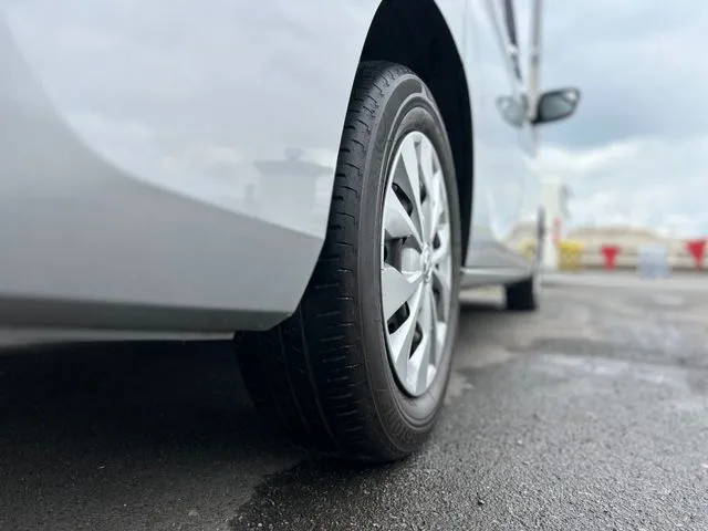 セレナ　Ｓハイブリッド（ニッサン）の車両写真