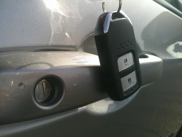 フィット　４ＷＤ（ホンダ）の車両写真