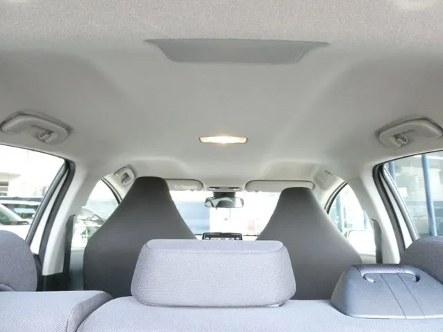 アクア（トヨタ）の車両写真