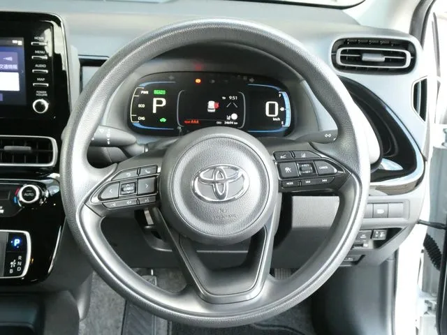 アクア（トヨタ）の車両写真